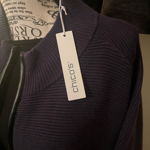 Elegant Purple Women's Sweater - Picture 3 of 3